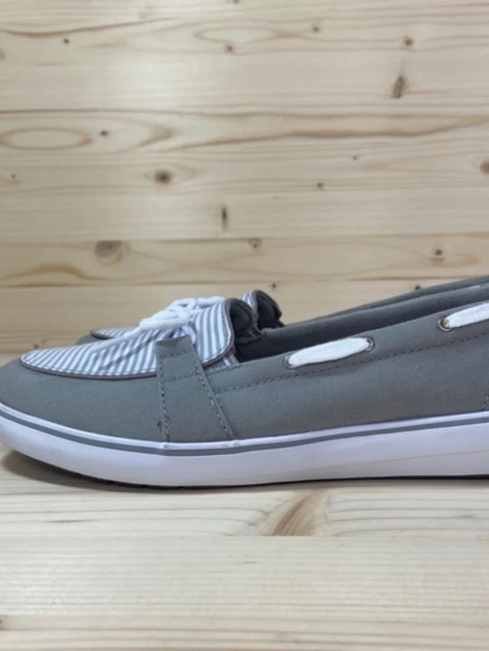 Grasshoppers Windham Stripe Slip-On Canvas Boat Shoes/Sneakers Gray/White Sz 8.5